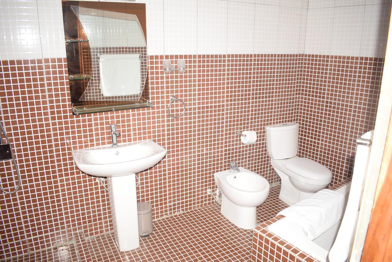 Hotel Bkbg Lomé Eksteriør billede